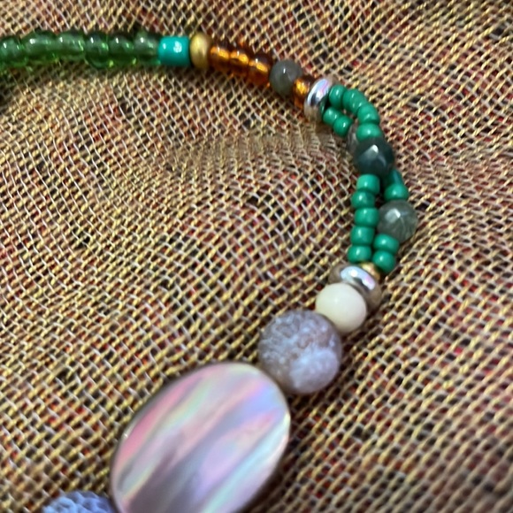 Handmade Jewelry Unisex Elastic Bracelet w Upcycled & New Beads One of a Kind - Picture 2 of 3